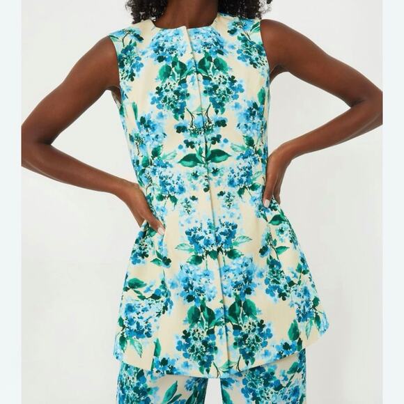 NWT Tuckernuck Water's Edge Hydrangea Rhonda Top Women's Size 10 Sleeveless - Picture 1 of 6